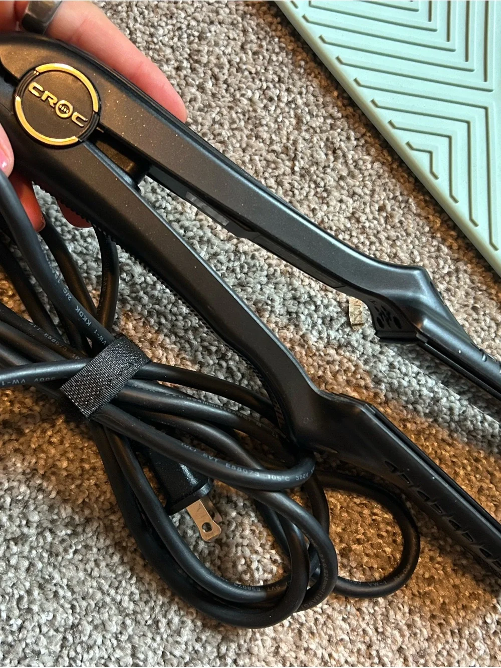 Croc Masters Infrared Black Hair Straightener/Flat Iron- titanium plates